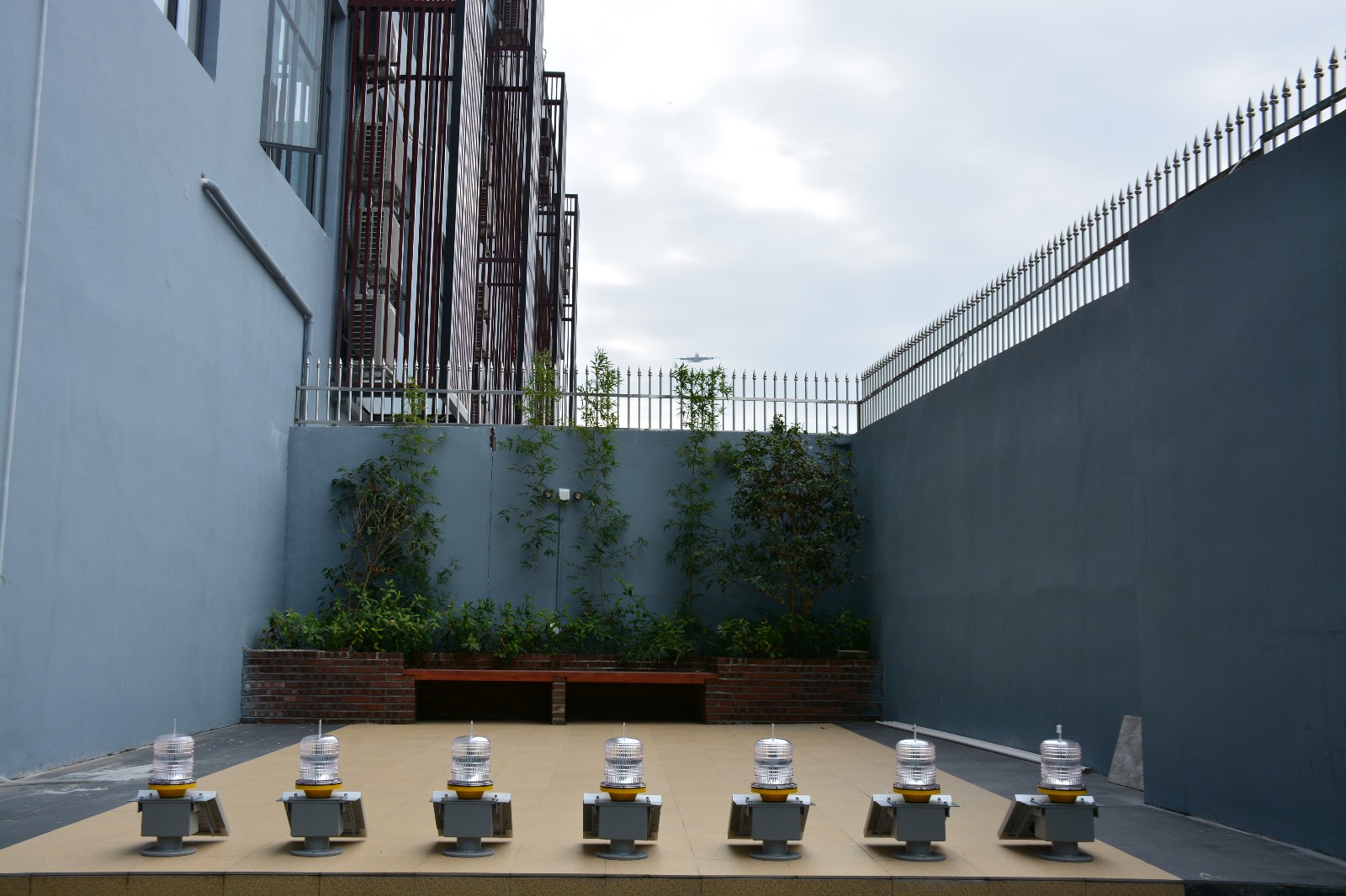 航空障碍灯厂家|品牌与航空障碍灯价格的联系