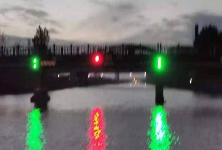 大桥警示灯主要分为哪些灯具